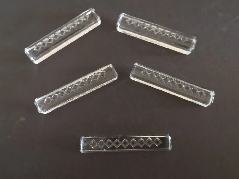 Lot de 5 repose-couteaux modernistes en cristal taillé - Années 1950/1960