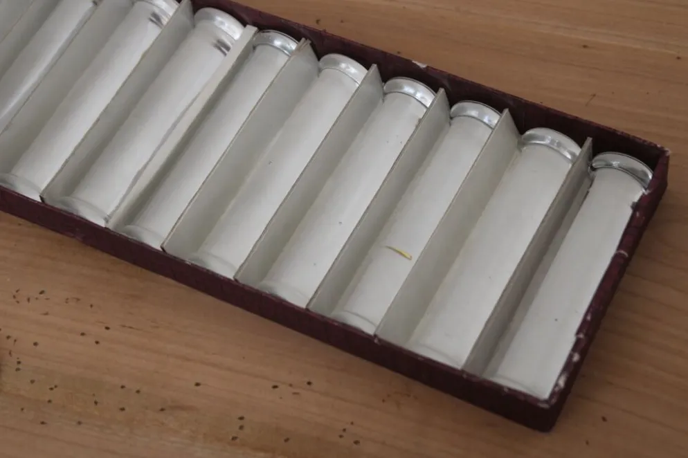 Lot de 12 repose-couteaux vintage en verre – Hongrie