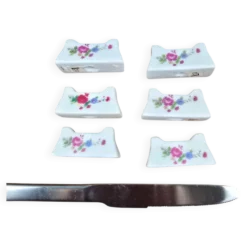 Lot de 6 repose-couteaux vintage, porcelaine blanche à fleurs