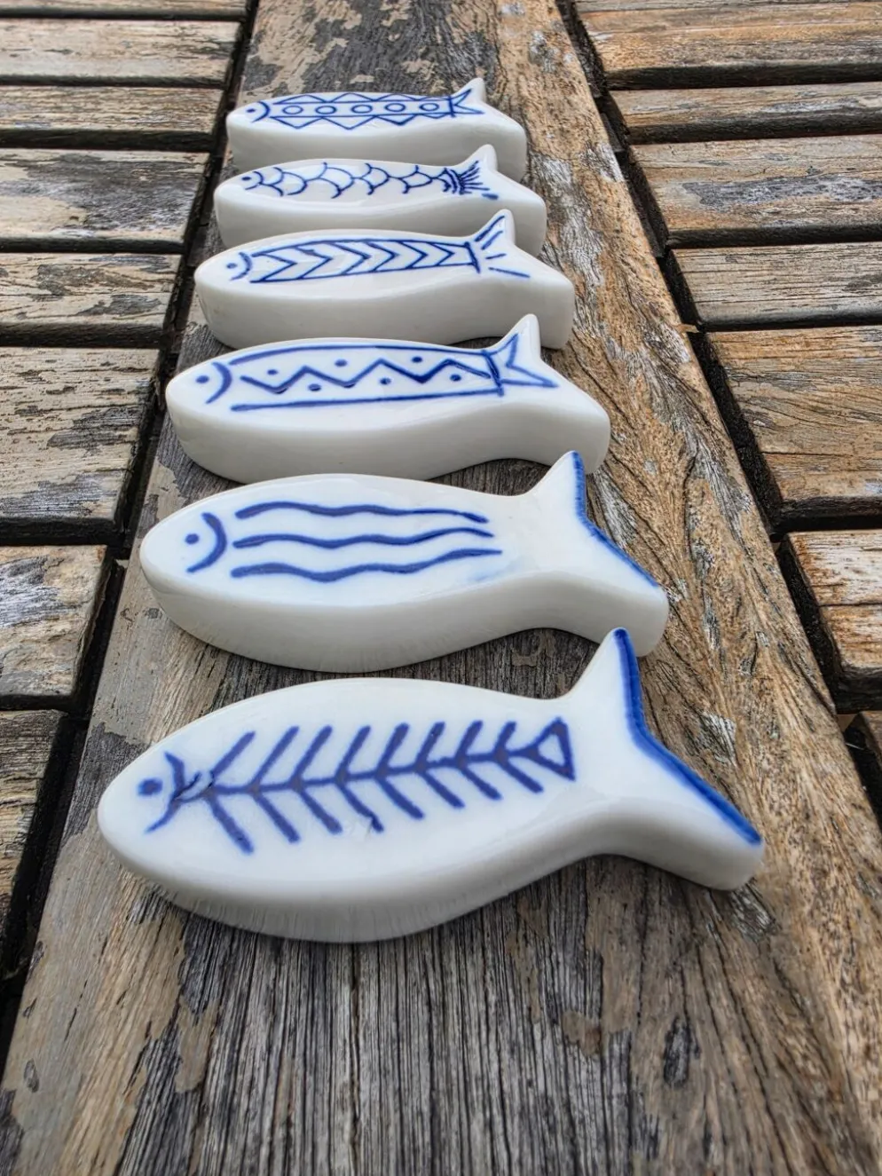 lot de 6 repose-couverts vintage en céramique peinte motifs poissons