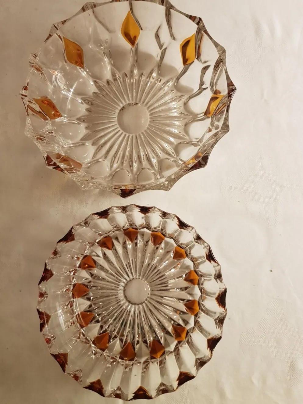 Lot de 2 saladiers en cristal