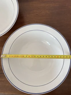 Lot de 2 saladiers en porcelaine fine d’Italie