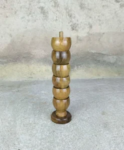 Lot de six coquetiers en bois d'olivier