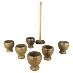 Lot de six coquetiers en bois d'olivier