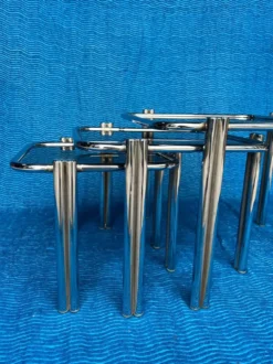 LOT DE 3 TABLES GIGOGNE METAL CHROME DOUBLE PIETEMENT ET VERRES FUMES