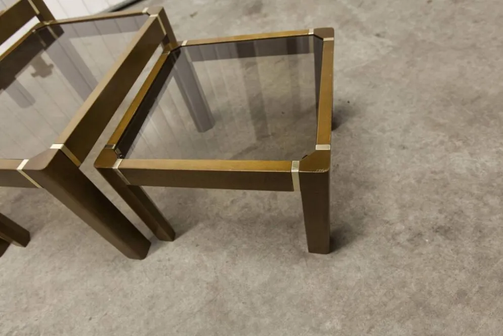Lot de 3 tables gigogne orme et verre fumé 1970
