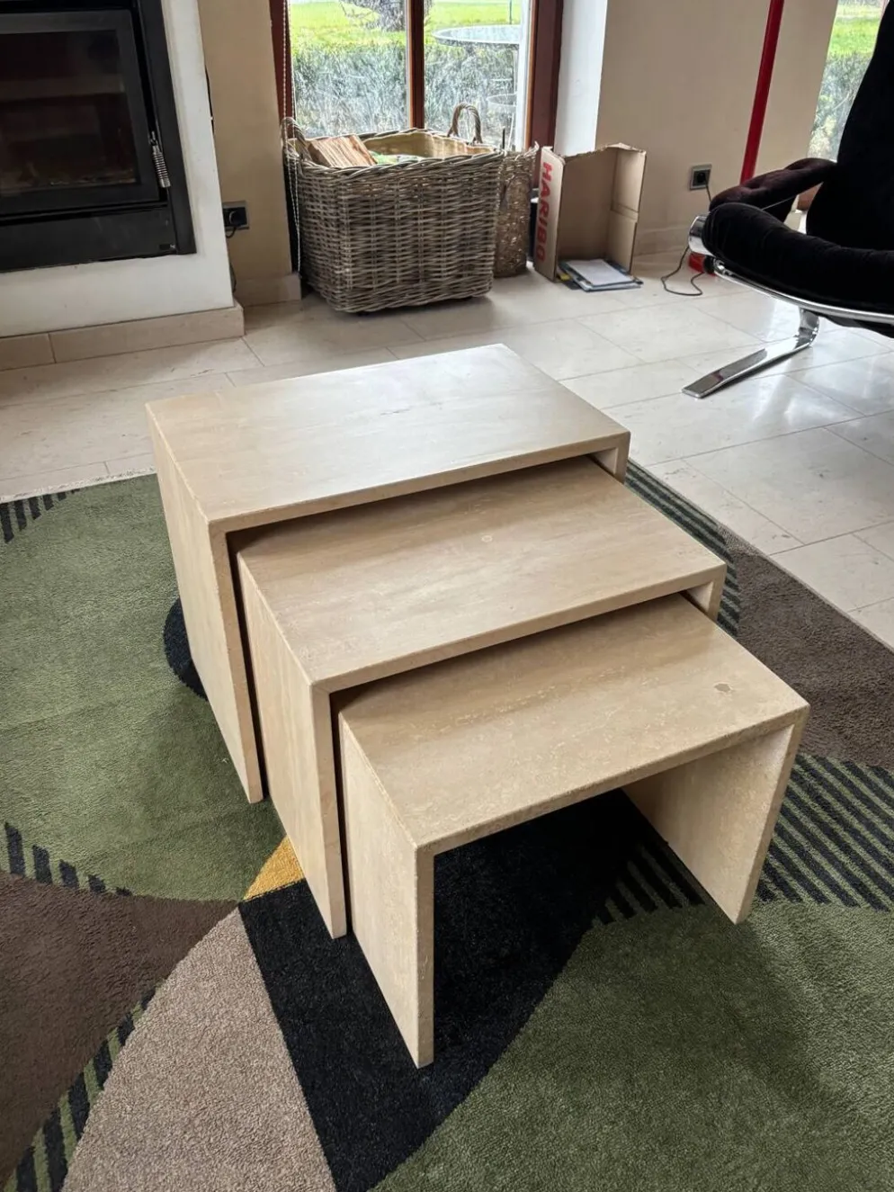 Lot de 3 tables gigognes en travertin