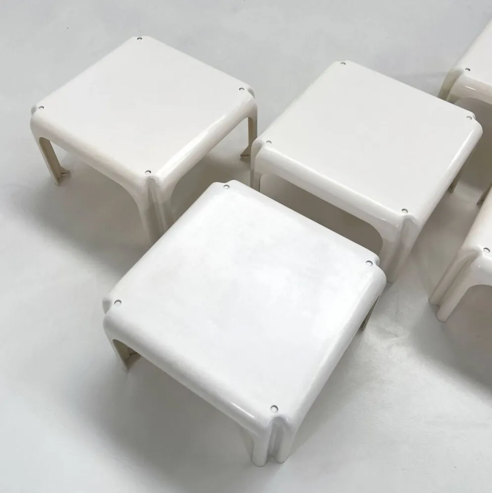 Lot de 5 tables Modèle Elena par Vico Magistretti pour Artemide, 1970