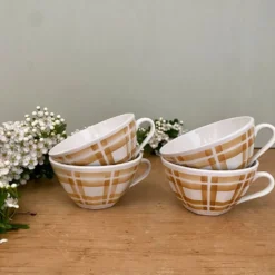 Lot de 4 tasses à café ancienne en porcelaine opaque de Badonvillier