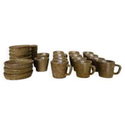 Lot de tasses à café en grès avec soucoupes