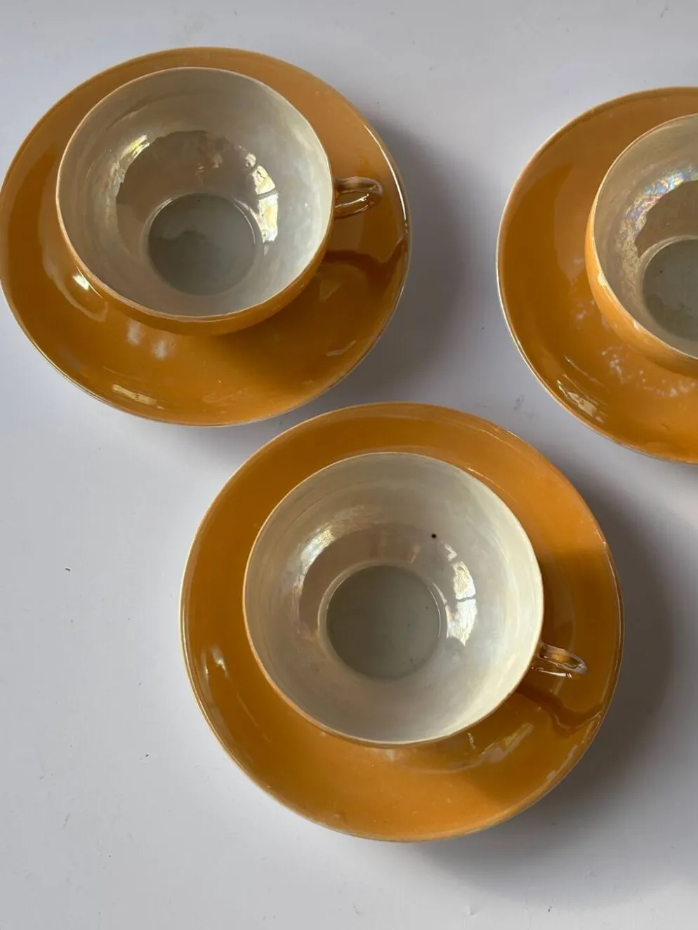 Lot de 3 tasses à café en porcelaine fine irisée
