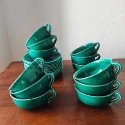 Lot de 12 tasses à café Françaises signées Jean Pobéry style Art déco