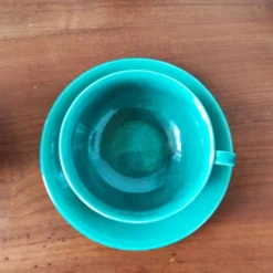 Lot de 12 tasses à café Françaises signées Jean Pobéry style Art déco