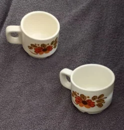 lot de 2 tasses céramique bohême chic floral vintage estampillées H
