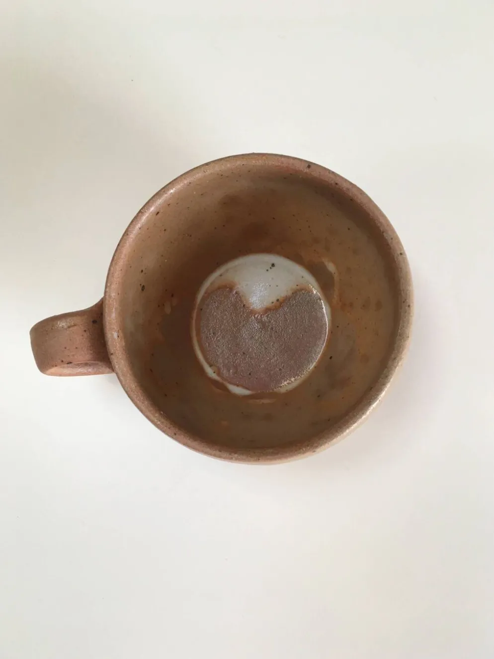 Lot de 5 tasses en céramique artisanale – terracotta