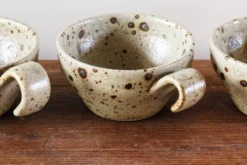 Lot de 4 tasses en grés pyrité