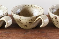 Lot de 4 tasses en grés pyrité