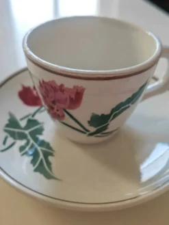 Lot de tasses HBCM