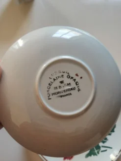 Lot de tasses HBCM