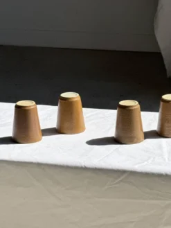 Lot de 5 tasses/mugs vintage en grès émaillé brun miel Grès Village H9 D8