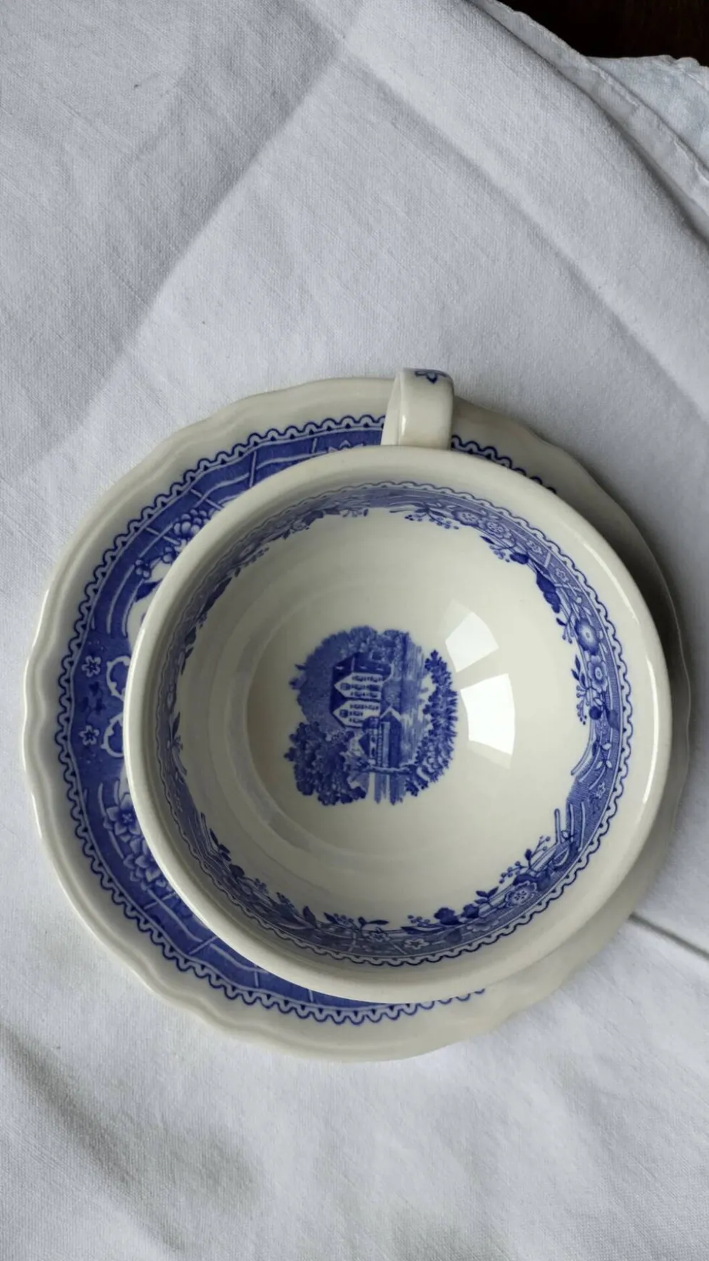 Lot de 10 tasses Villeroy et Boch Burgenland
