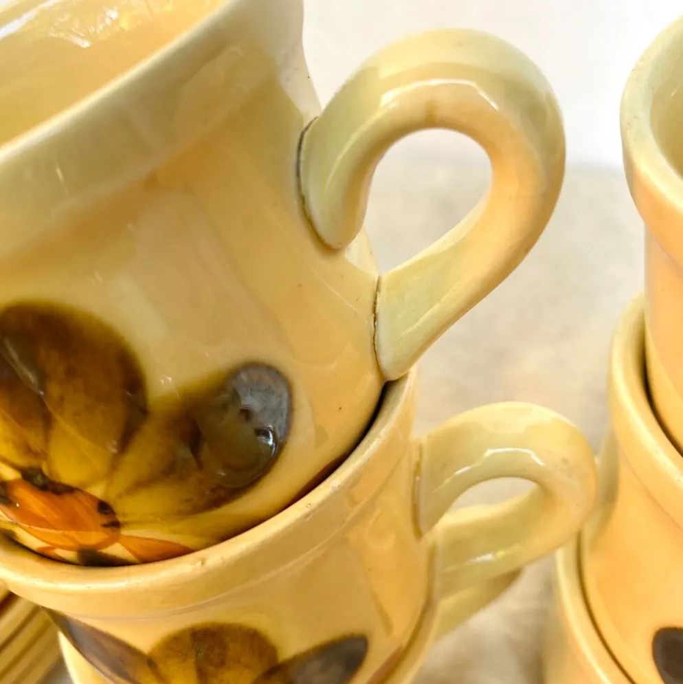Lot de 12 tasses vintage en porcelaine de Gien "Bamako"