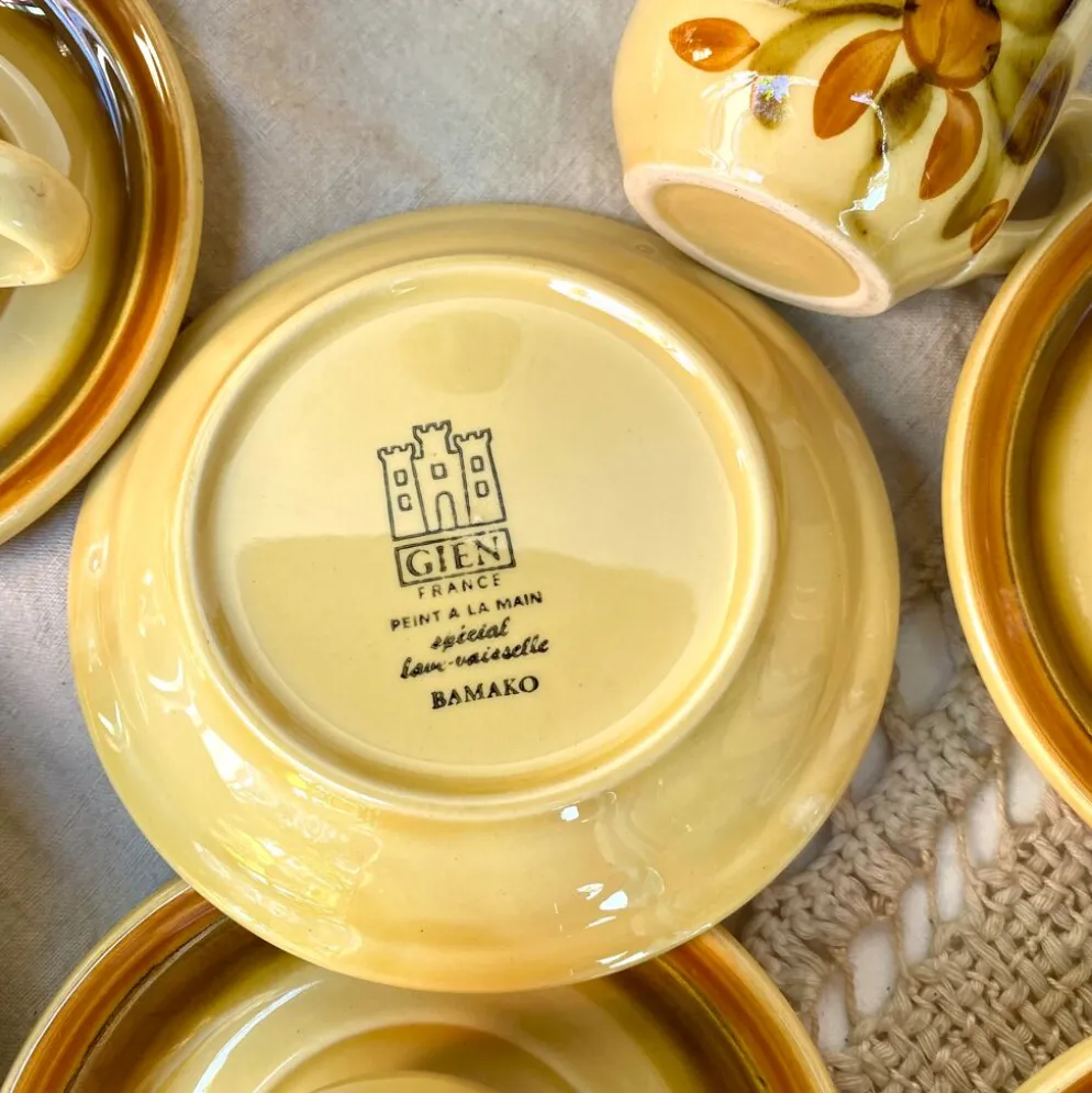Lot de 12 tasses vintage en porcelaine de Gien "Bamako"