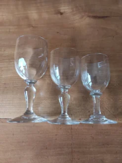 Lot de 3 verres anciens