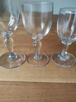 Lot de 3 verres anciens