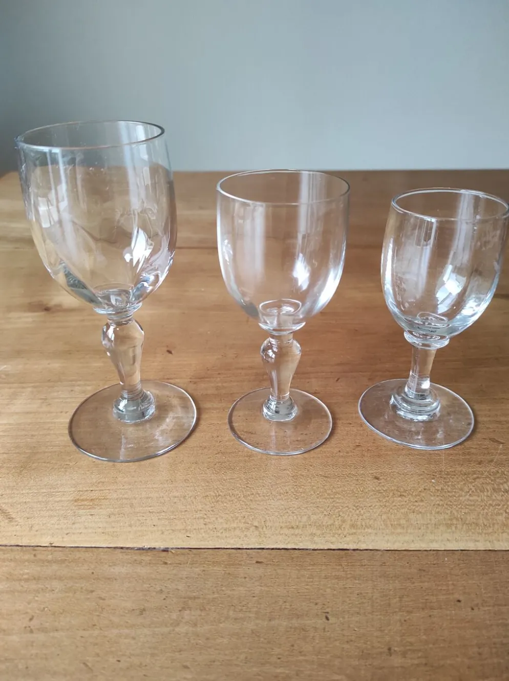 Lot de 3 verres anciens