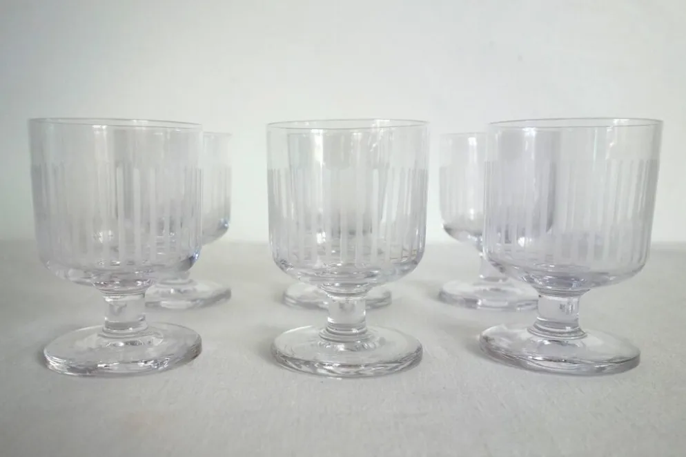Lot de 6 verres apéritif en cristal taillé vintage