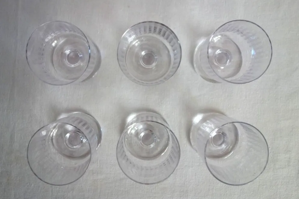 Lot de 6 verres apéritif en cristal taillé vintage