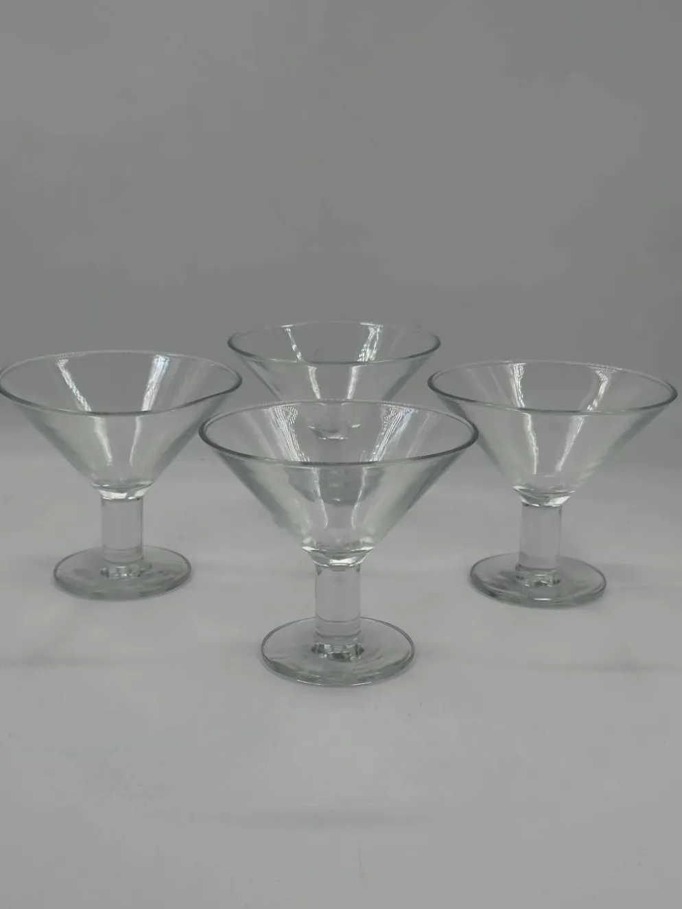 Lot de 4 verres à coupe/martini vintage en verre
