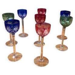 Lot de 8 Verres à Liqueur en Cristal Taillé Coloré
