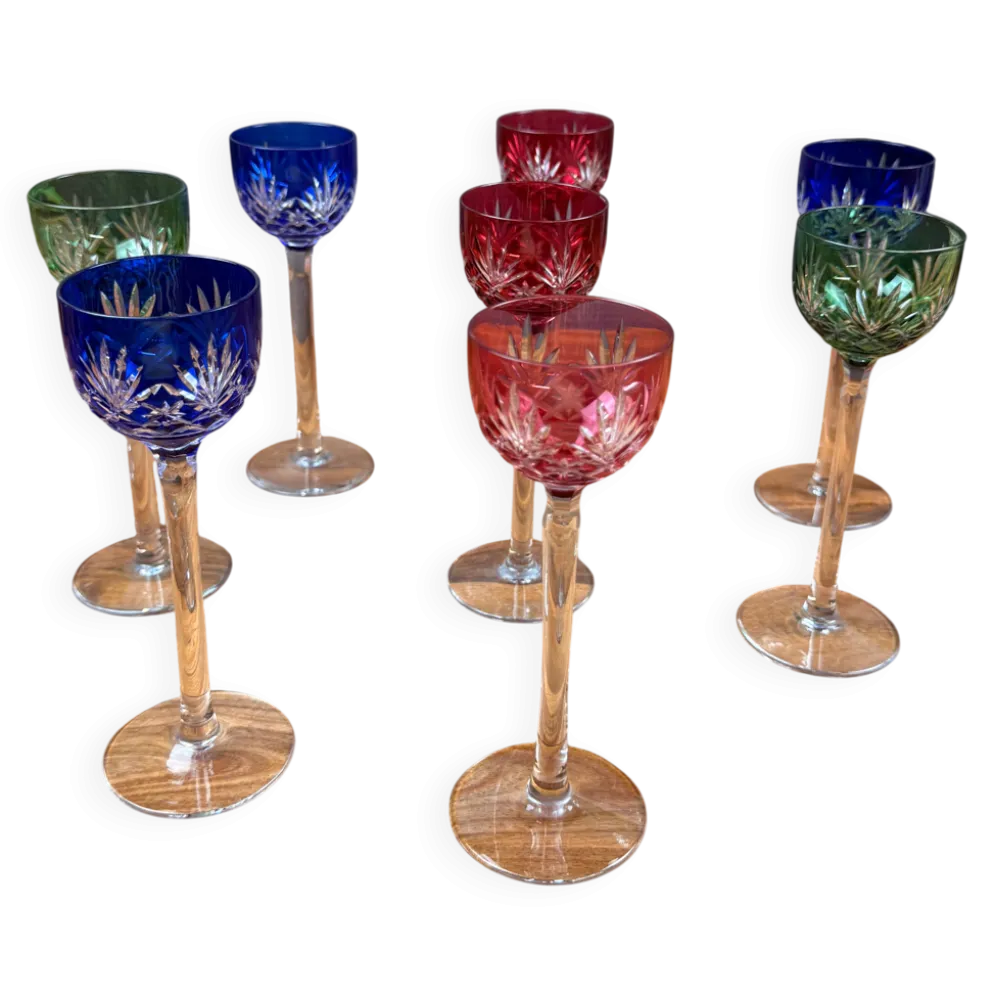 Lot de 8 Verres à Liqueur en Cristal Taillé Coloré