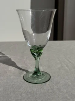 Lot de 4 verres à pied vert vintage H16