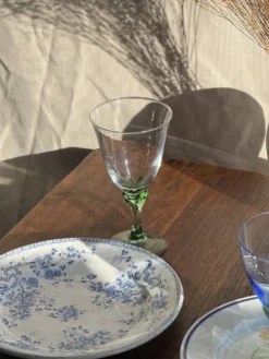 Lot de 4 verres à pied vert vintage H16