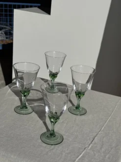 Lot de 4 verres à pied vert vintage H16