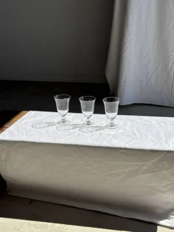 Lot de 3 verres à pied vintage en verre transparent H14 D10