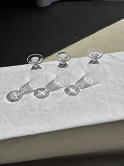 Lot de 3 verres à pied vintage en verre transparent H14 D10