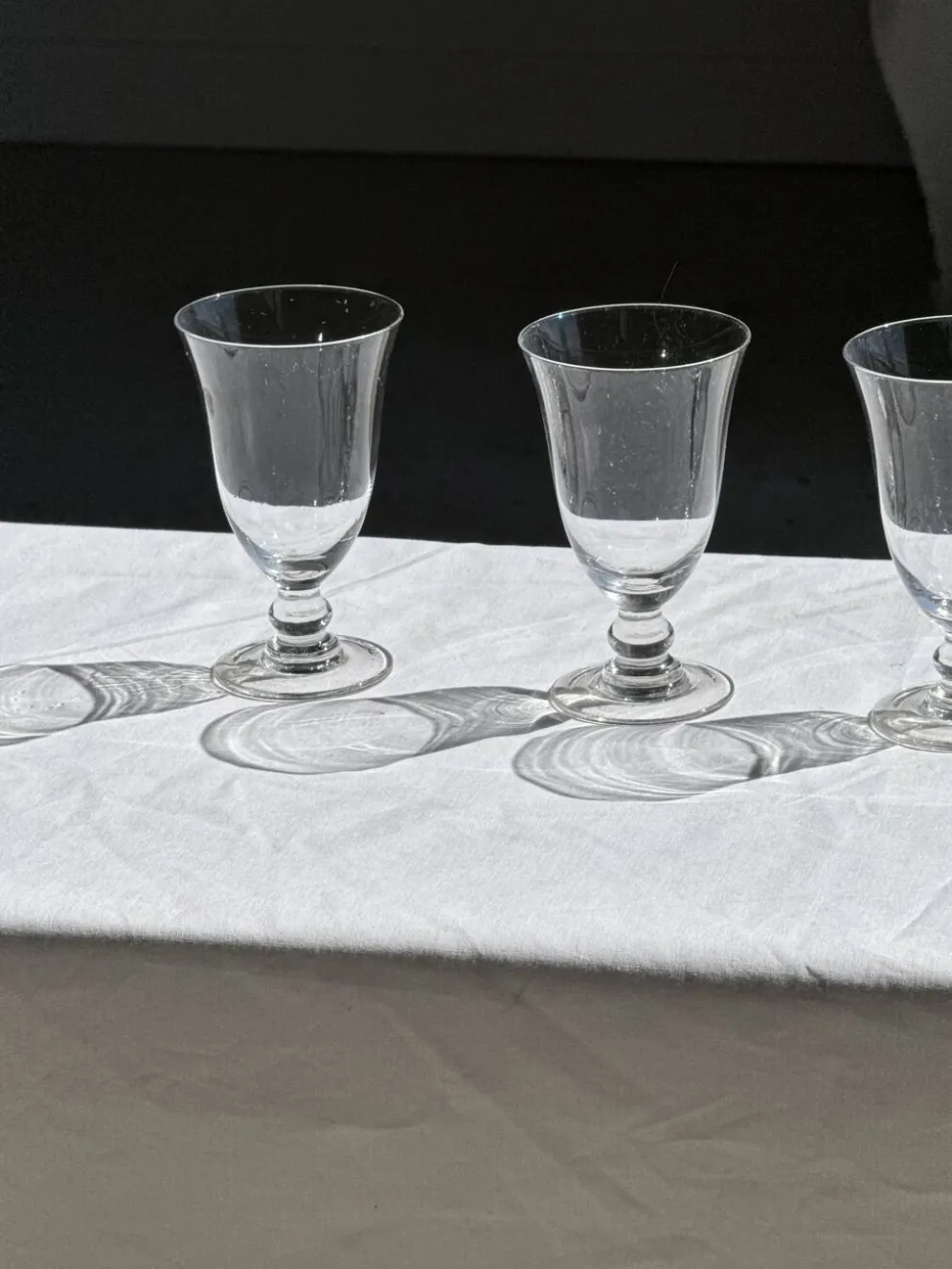 Lot de 3 verres à pied vintage en verre transparent H14 D10