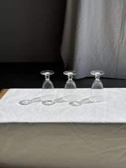 Lot de 3 verres à pied vintage en verre transparent H14 D10