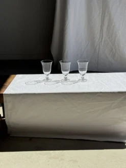 Lot de 3 verres à pied vintage en verre transparent H14 D10