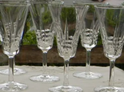 Lot de 6 verres à porto en cristal VILLEROY ET BOCH. Modèle Concorde.