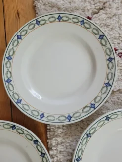 Lot n°2 de 6 assiettes creuses St Amand