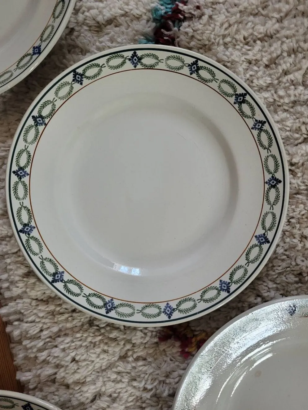 Lot n°2 de 6 assiettes creuses St Amand