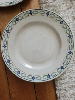 Lot n°2 de 6 assiettes creuses St Amand