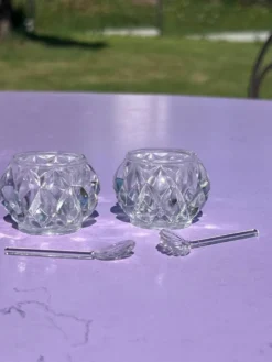 Lot - 2 pièces salerons avec cuillère en cristal
