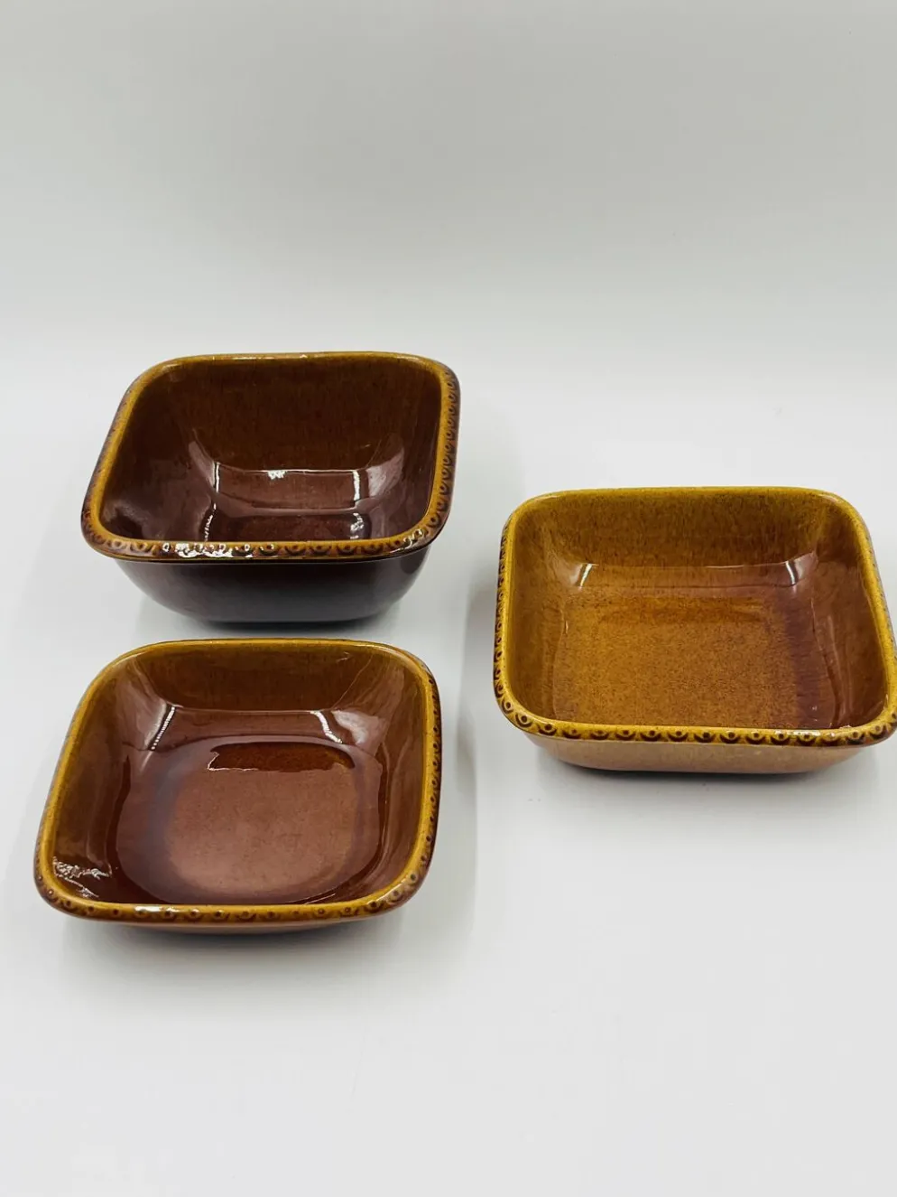 Lot 3 plats carrés en grès Deco Hälsingborg K.J. Svensson
