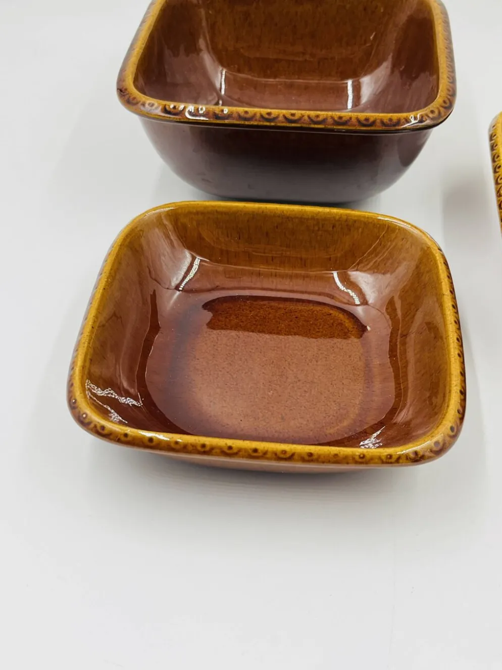Lot 3 plats carrés en grès Deco Hälsingborg K.J. Svensson